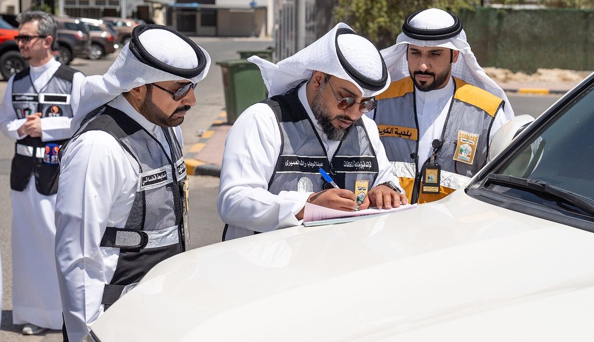بلدية الكويت تواصل حملاتها التفتيشية للعقارات السكنية والتجارية قيد الإنشاء